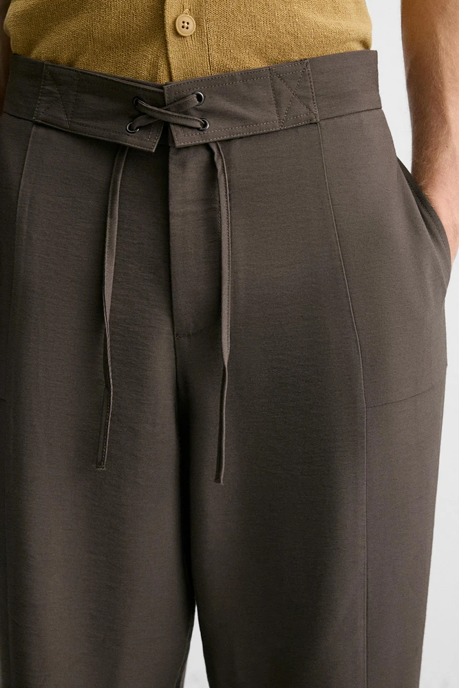 PANTALON FLUIDE À CORDON