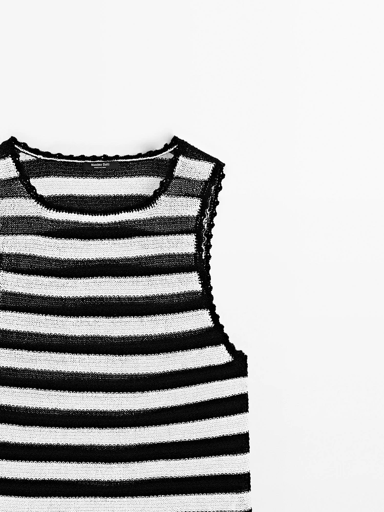 Top en maille à rayures et liserés contrastants