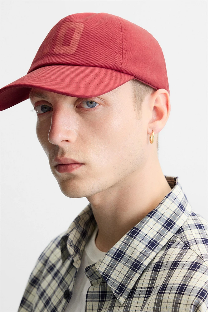VARSITY WASHED CAP