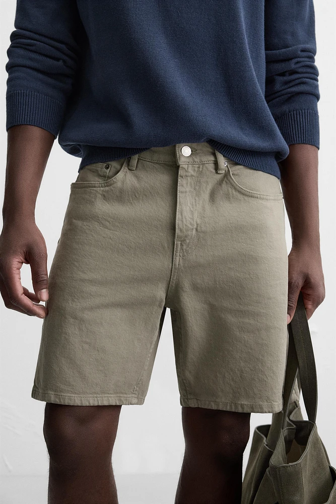 REGULAR FIT DENIM SHORTS