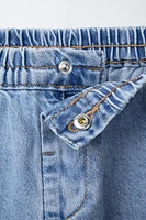 STITCHED BAGGY JEANS