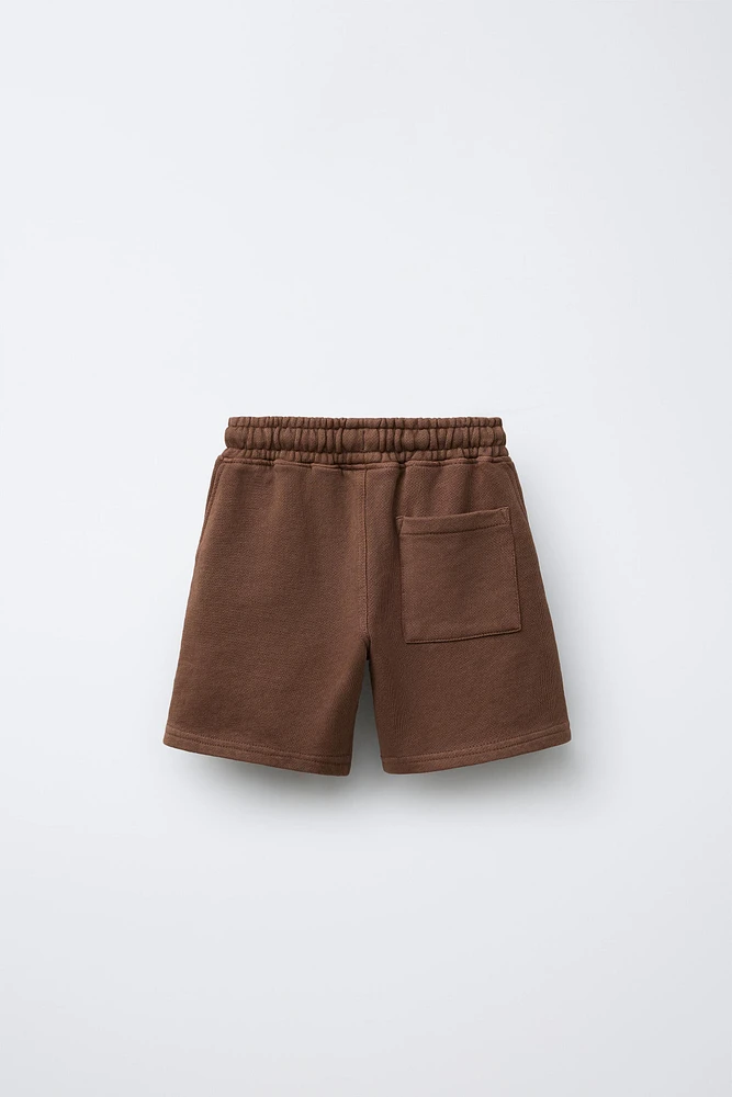 PLUSH LABEL SHORTS
