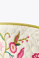 QUILTED TOILETRY BAG WITH CONTRAST EMBROIDERY