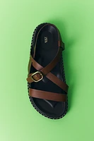 LOW-HEELED STRAPPY LEATHER SANDALS