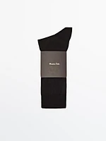 Plain smart socks