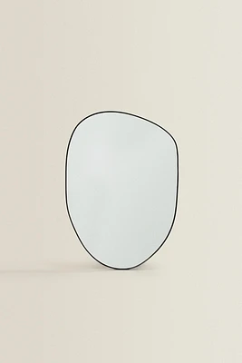 ASYMMETRIC WALL MIRROR