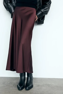 SATIN EFFECT MIDI SKIRT