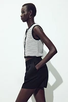 BUTTONED JACQUARD VEST TOP