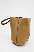 WOVEN SPLIT LEATHER FLOWER BUCKET BAG