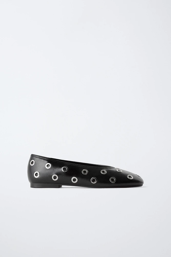 STUDDED BALLET FLATS