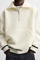 QUARTER ZIP SWEATSHIRT