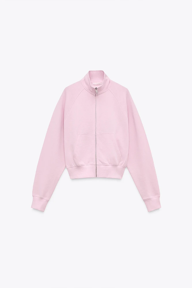 ZIP UP SWEATSHIRT
