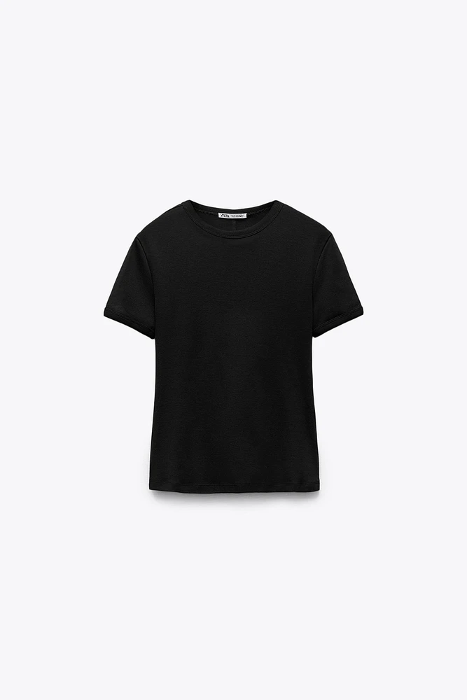 BACK SEAMED T-SHIRT