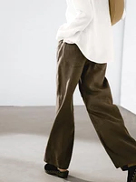 100% linen straight-leg trousers with pockets