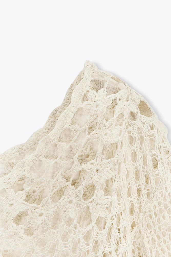 TEXTURED CROCHET KNIT TOP