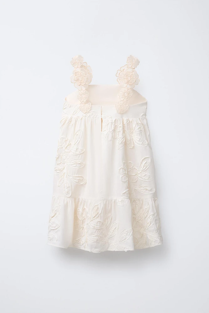 ROBE FLEURS BRODÉES