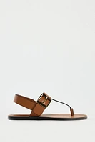 LOW HEELED SANDALS WITH BUCKLE