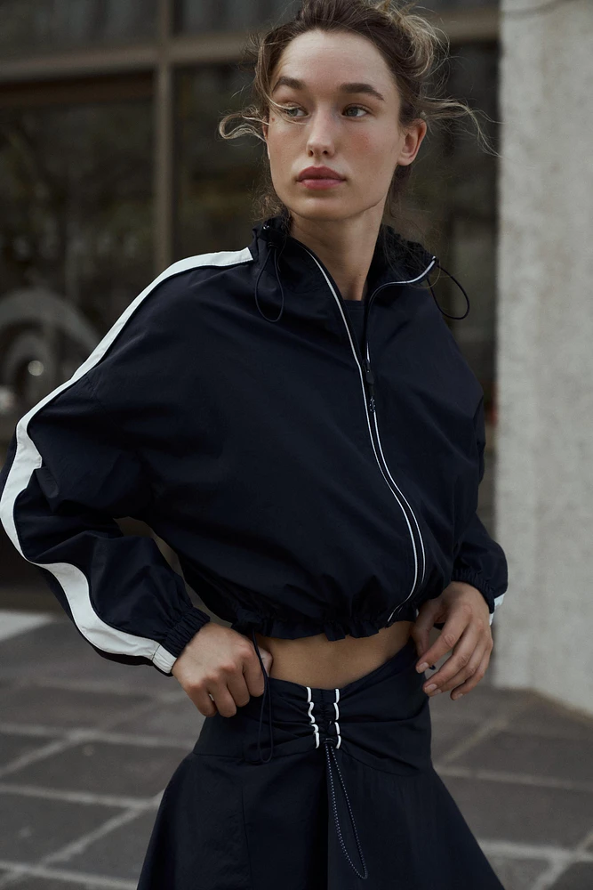 SIDE STRIPE CROPPED JACKET