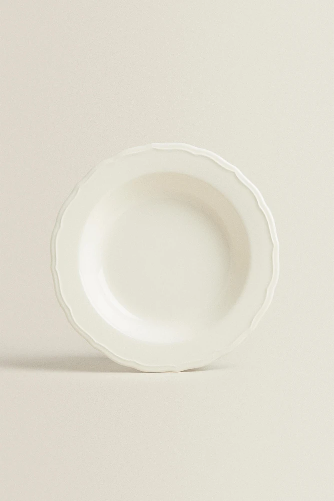 EARTHENWARE SOUP PLATE WITH RAISED-DESIGN EDGE