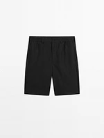Lightweight 100% linen Bermuda shorts