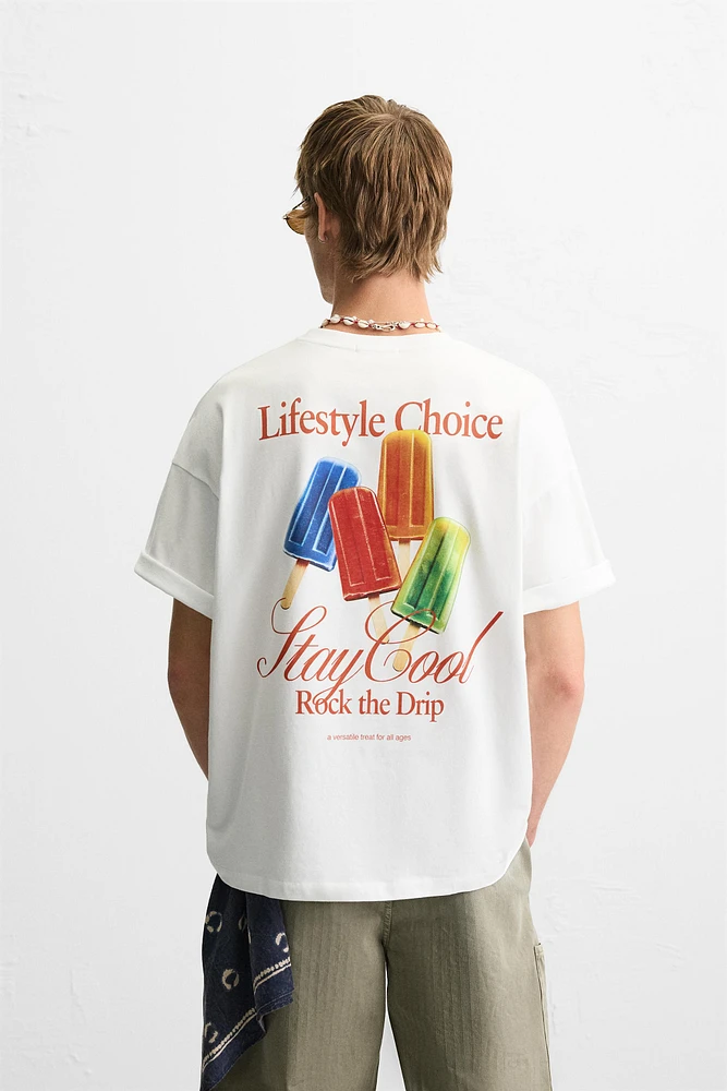 T-SHIRT IMPRIMÉ EN MATIÈRES VARIÉES
