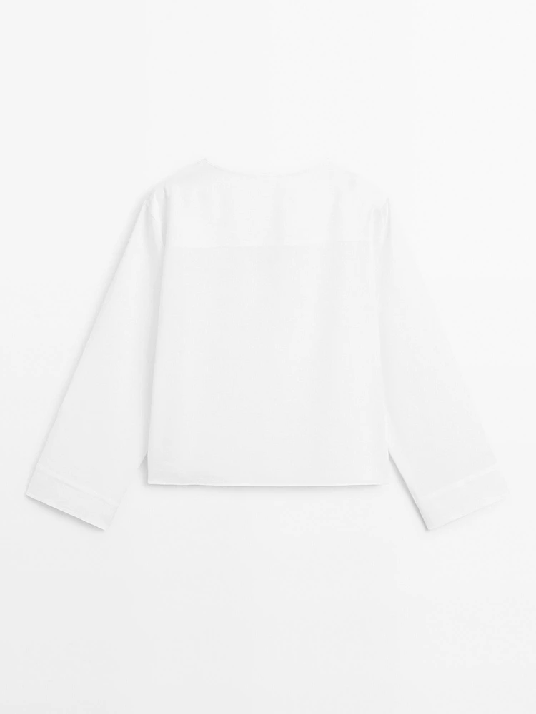 Flowing linen blend kimono-style blouse