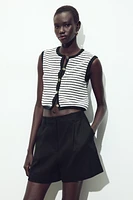 BUTTONED JACQUARD VEST TOP