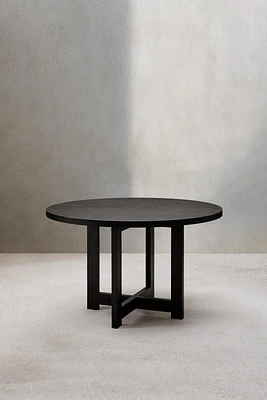 TABLE 02