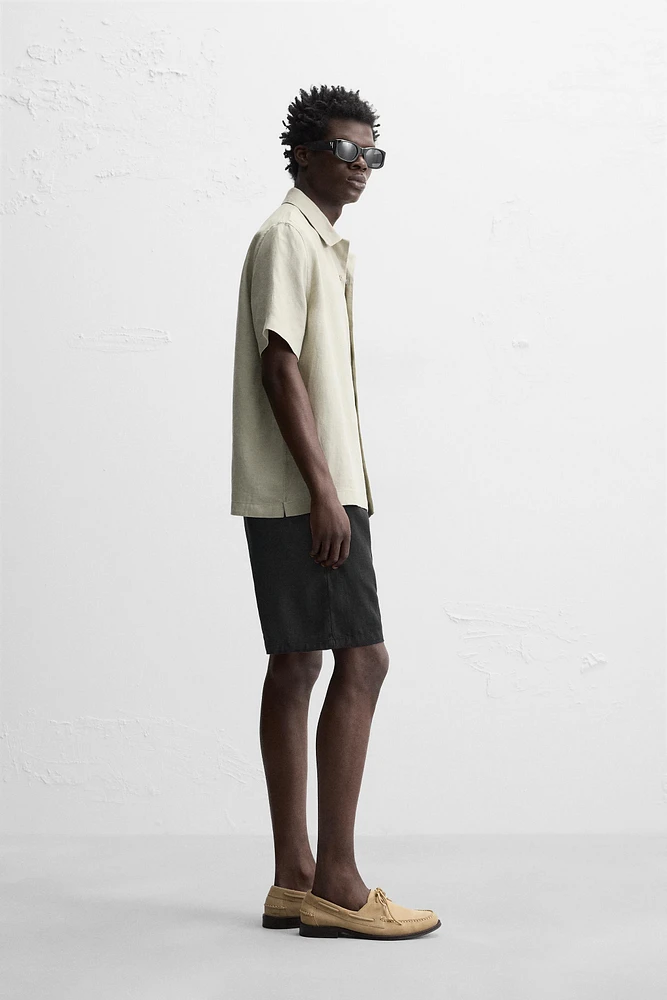 COTTON - LINEN BERMUDA SHORTS
