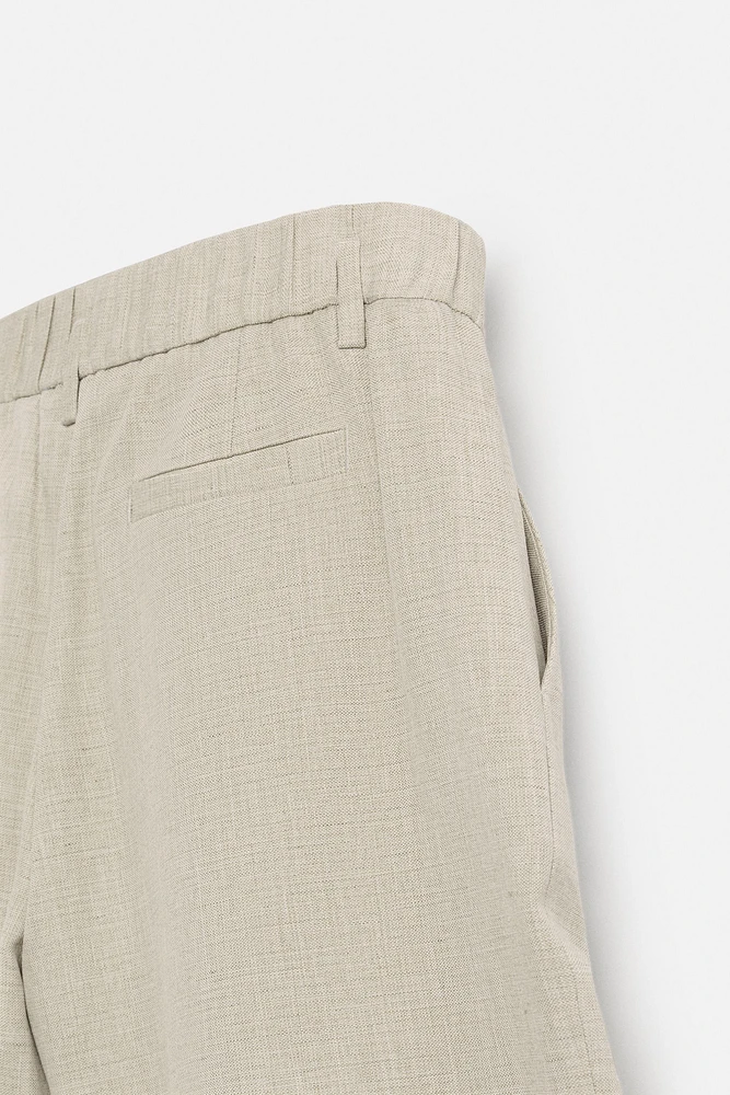 BERMUDA WIDE FIT PLIS