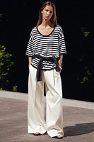 TOP OVERSIZE EN MAILLE MANCHES COURTES