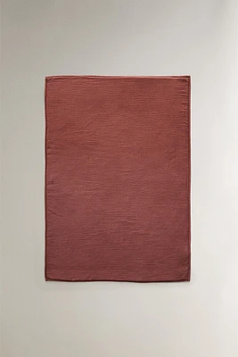 CHILDREN’S REVERSIBLE COZY BLANKET