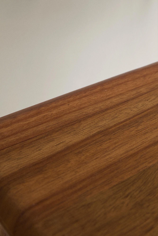 BEVELED ACACIA STOOL