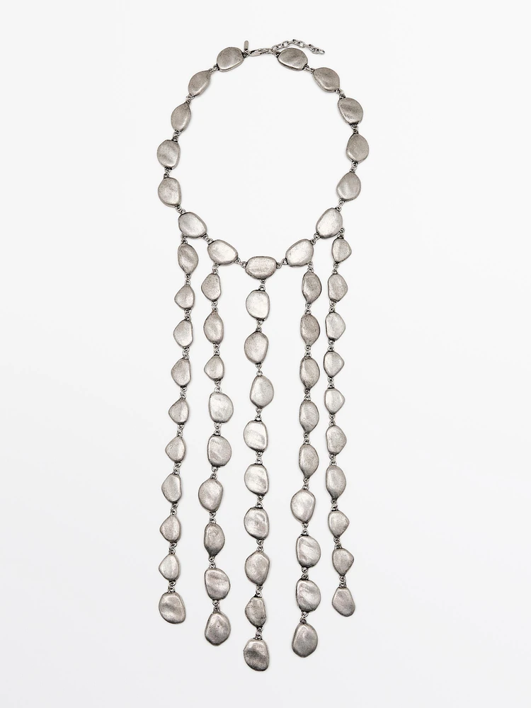 Cascade-effect necklace