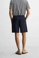 TEXTURED REGULAR FIT SHORTS
