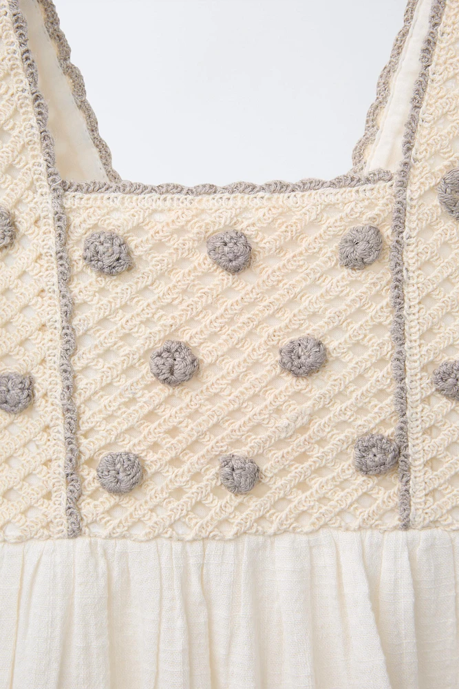 ROBE TEXTURÉE EN MAILLE CROCHET