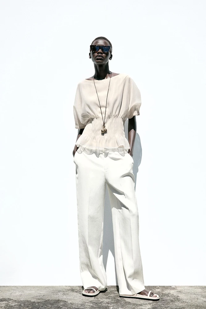 TOP EN MAILLE ET ORGANZA