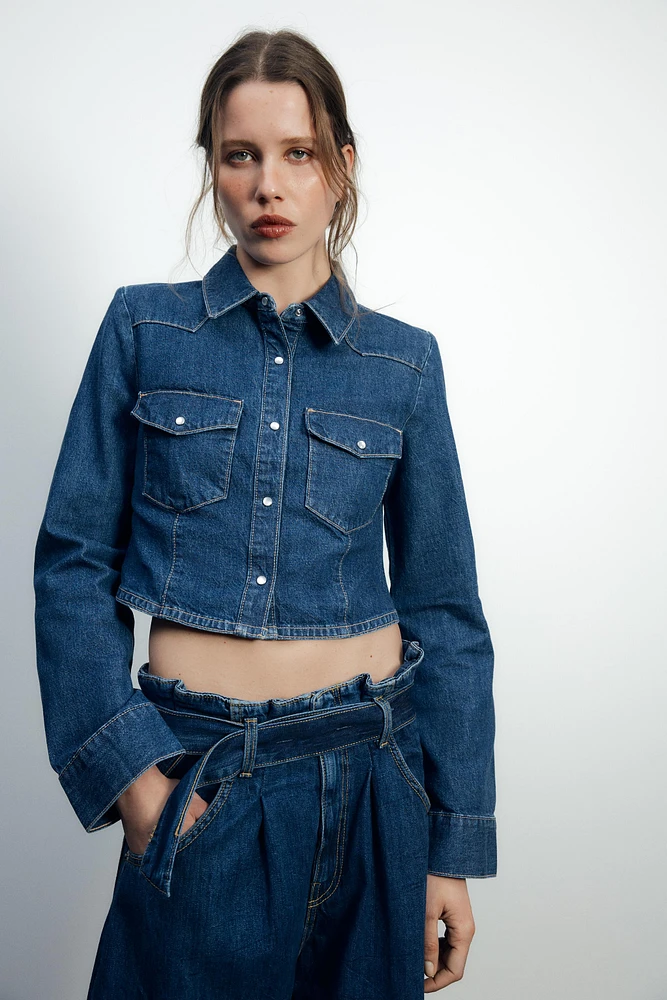 CHEMISE COURTE EN JEAN TRF