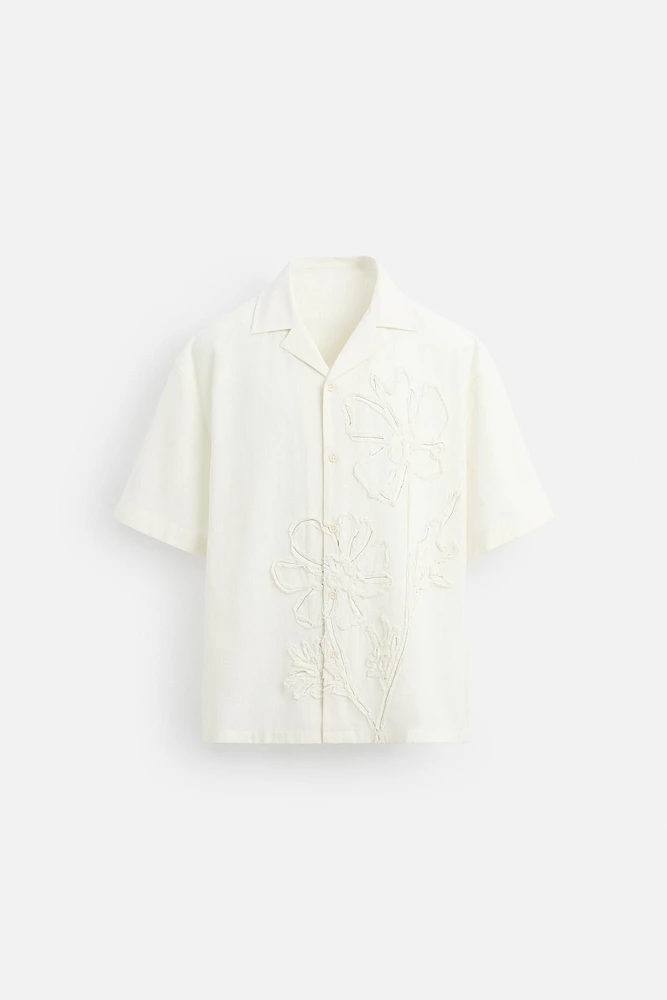 CHEMISE À COUPE DÉCONTRACTÉE