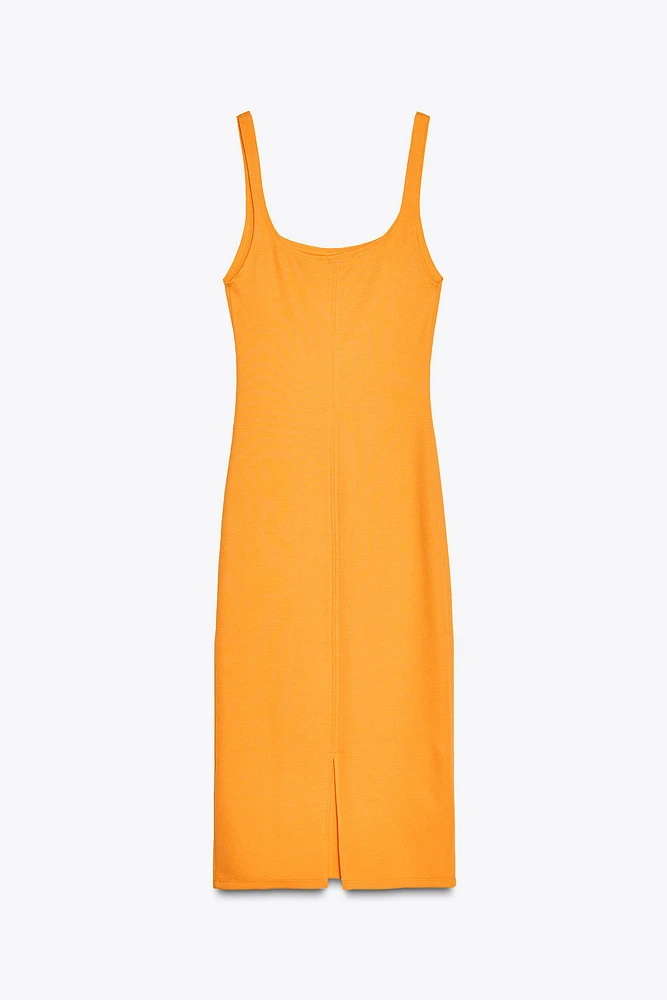 ROBE MIDI CINTRÉE