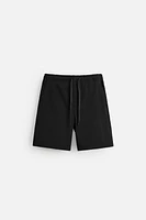 TEXTURED COMFORT SHORTS