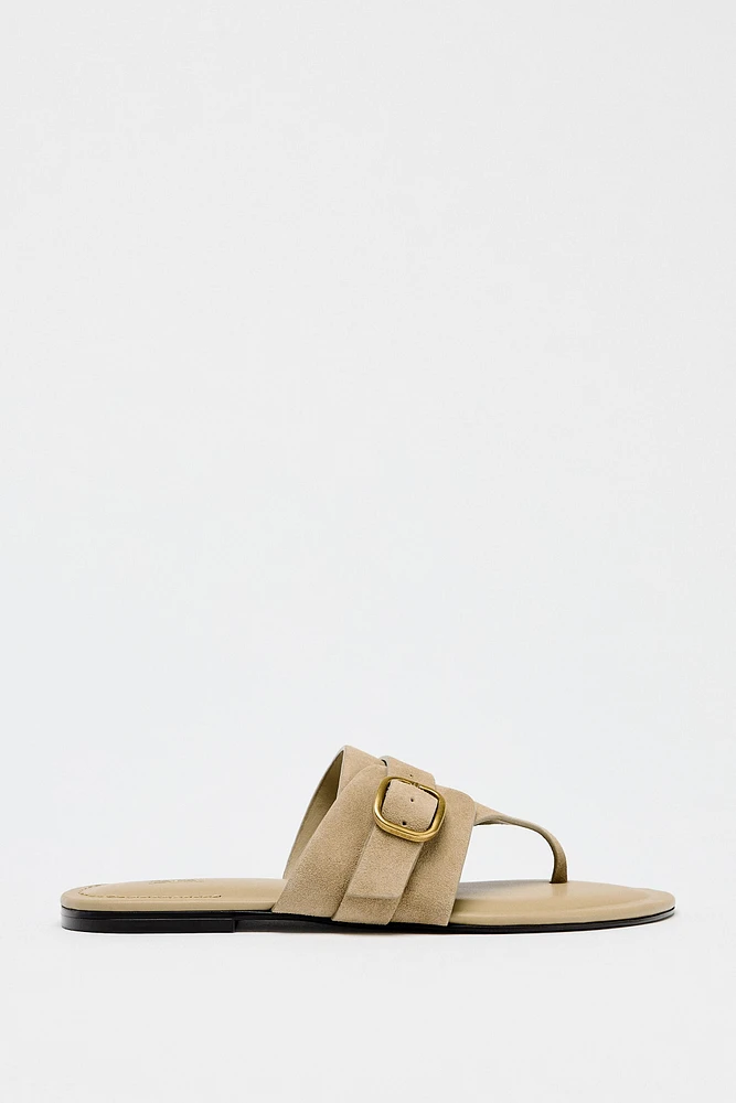 SPLIT LEATHER BUCKLE SANDALS