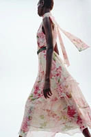 ROBE IMPRIMÉE À VOLANTS