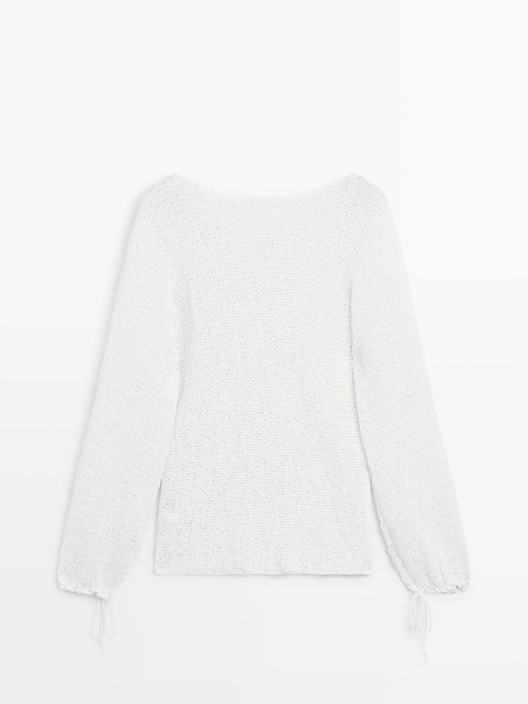 Balloon sleeve sweater with bows