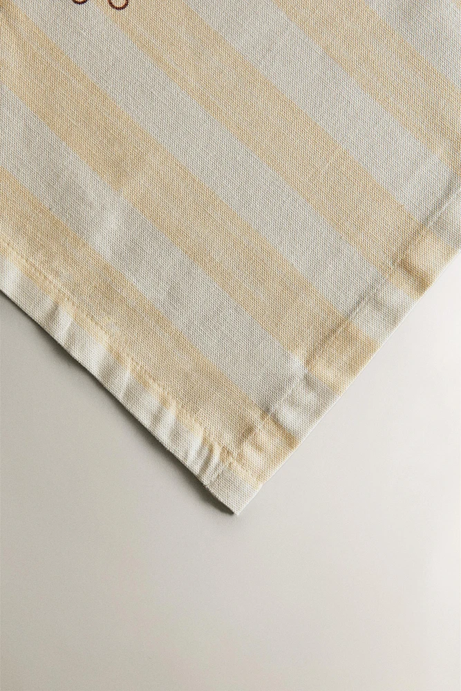 NAPPE BANDES PRINT VAISSELLE