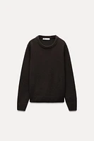 CASHMERE AND WOOL BLEND BASIC SWEATER