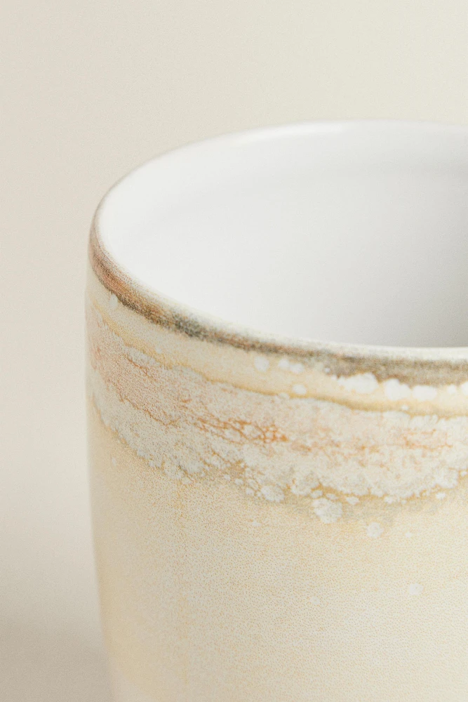 STONEWARE MUG