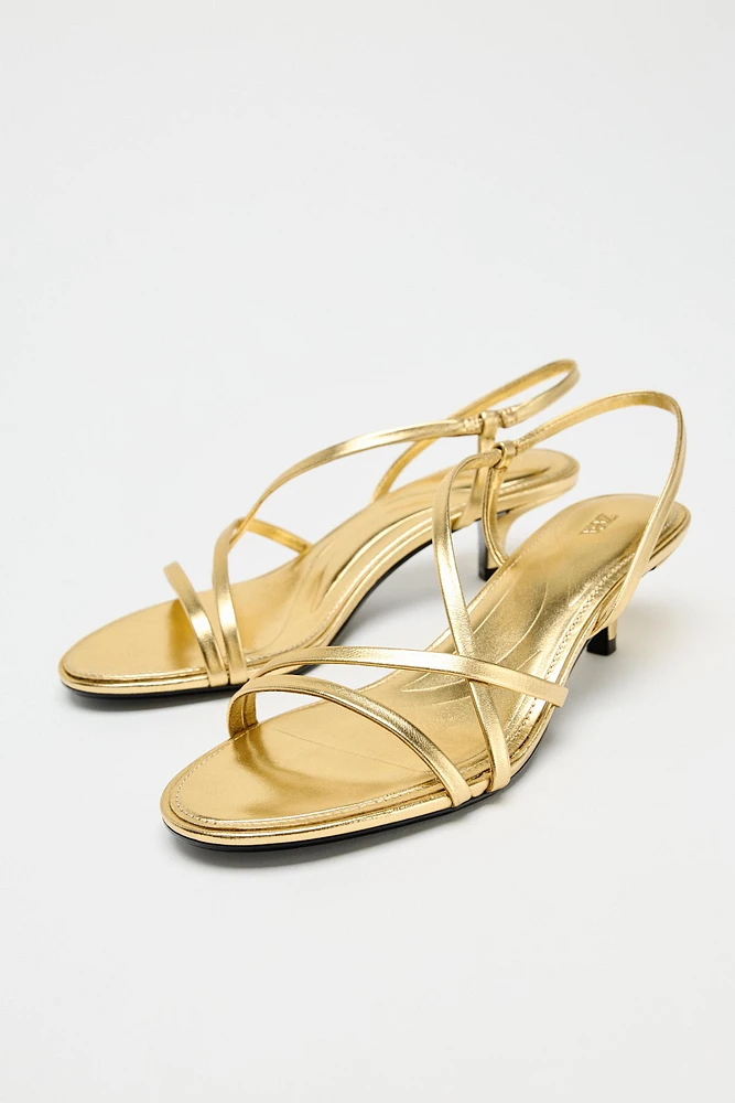 SANDALES KITTEN HEEL EN CUIR