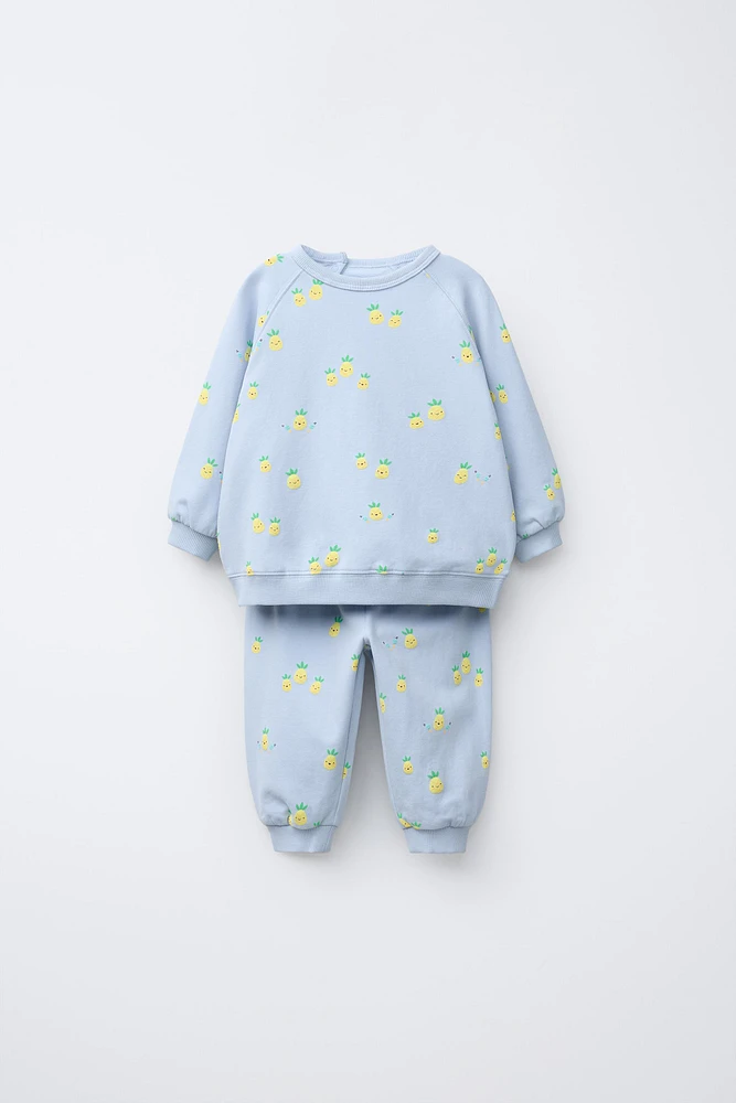 PRINTED SWEATSHIRT AND PANTS PACK