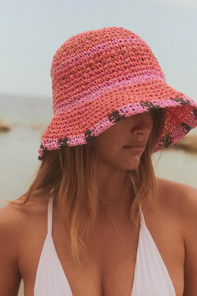 CHAPEAU BOB TRESSÉ